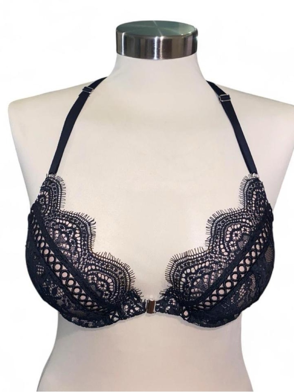 Victoria's Secret Dream Angels Black Lace Front-Close Push Up Bra